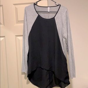 Nice flowy long sleeve shirt